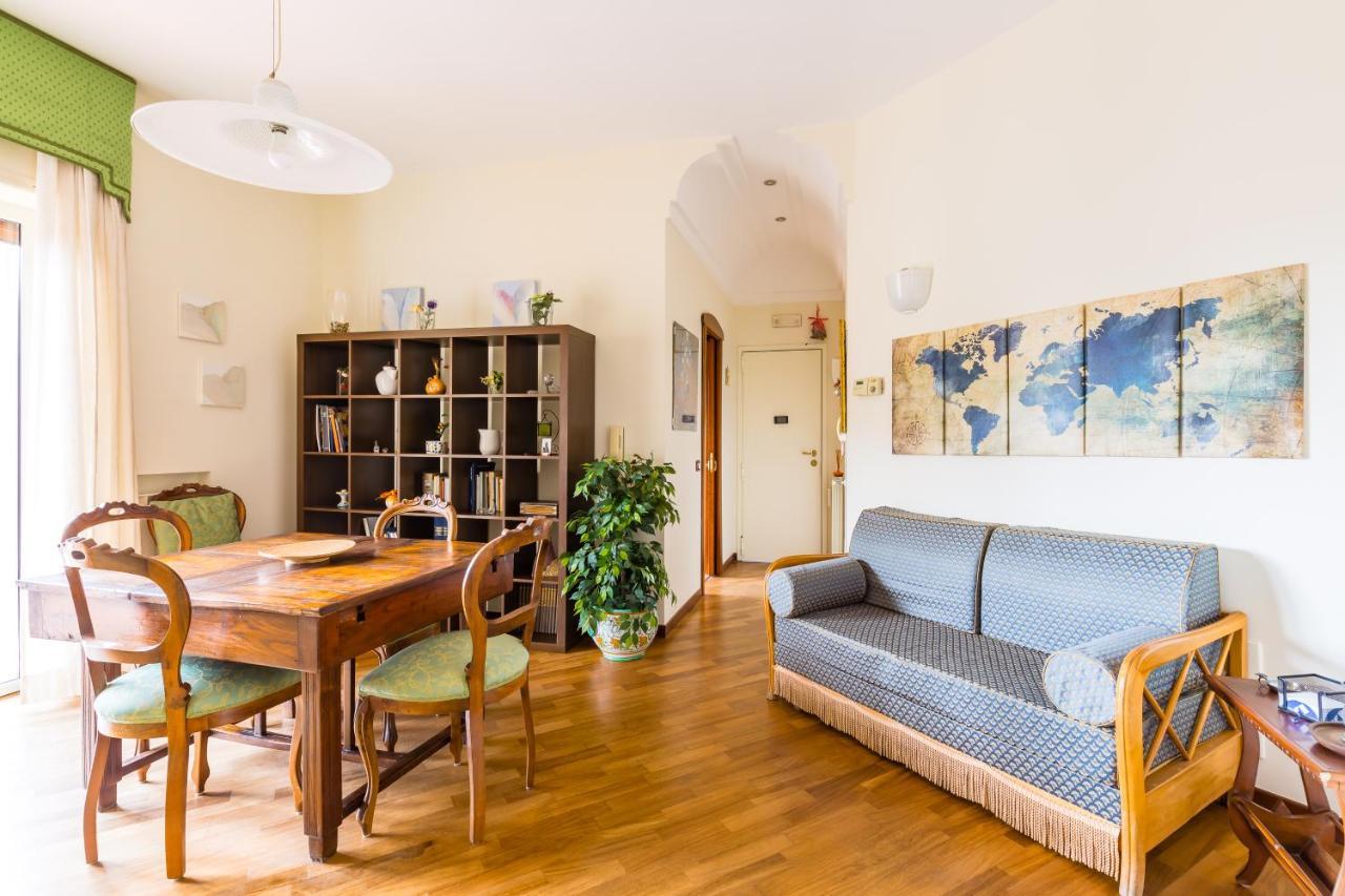 Ruta Comfort Flat * Naples
